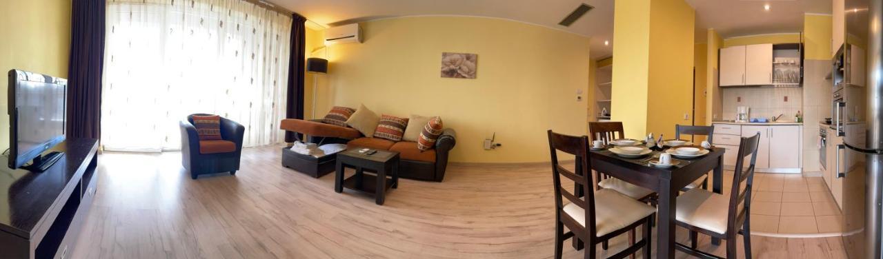 Coralia Luna Park Apartment Mamaia